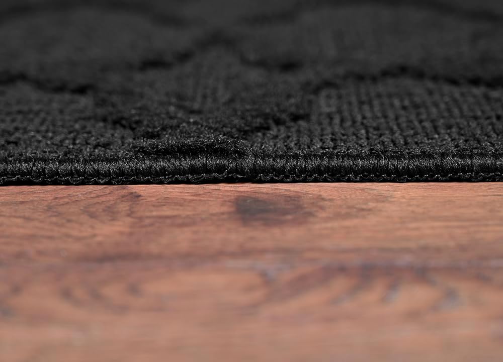 Black 4' x 6' Non-Slip Area Rug