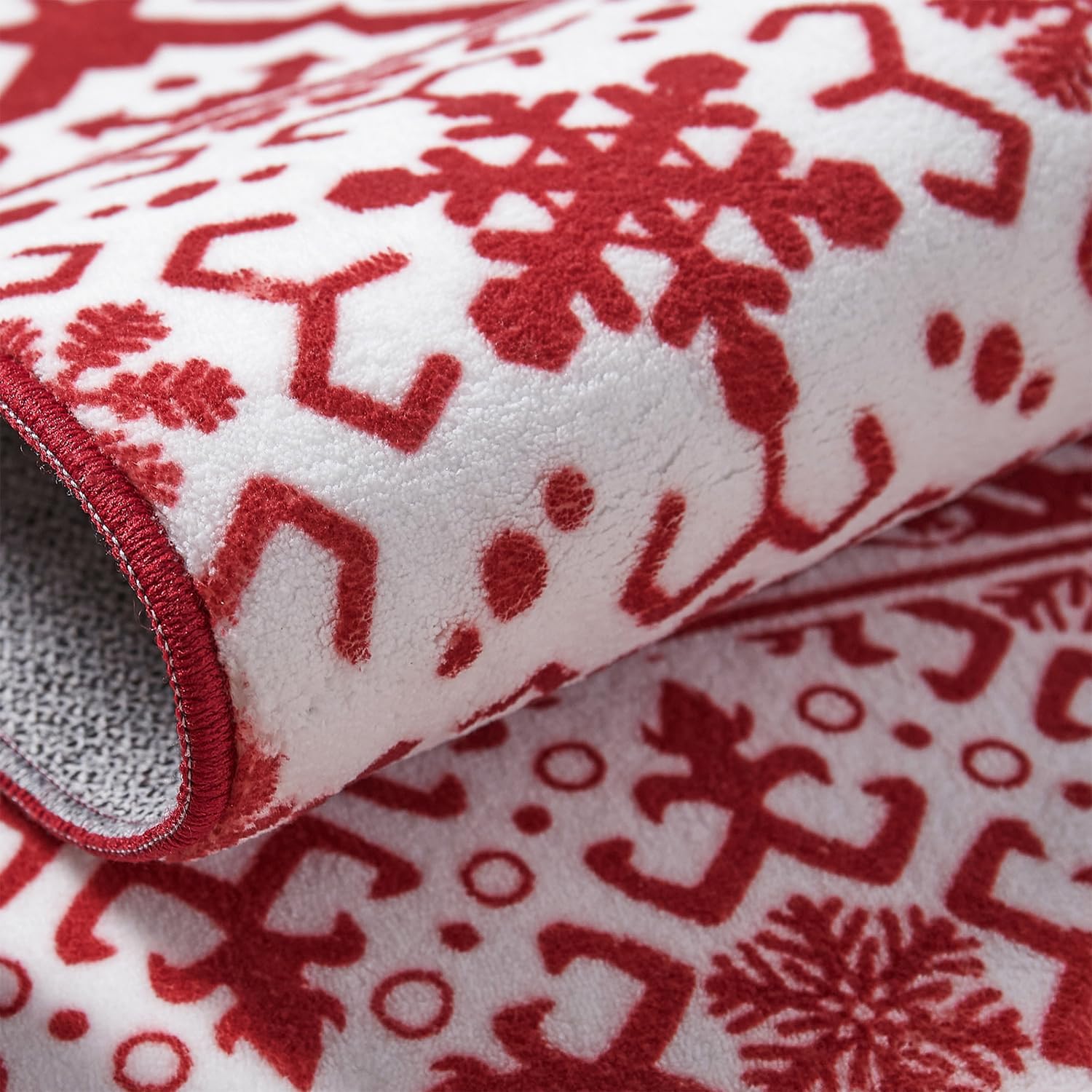 Christmas Area Rug 2'x3' Red Snowflake
