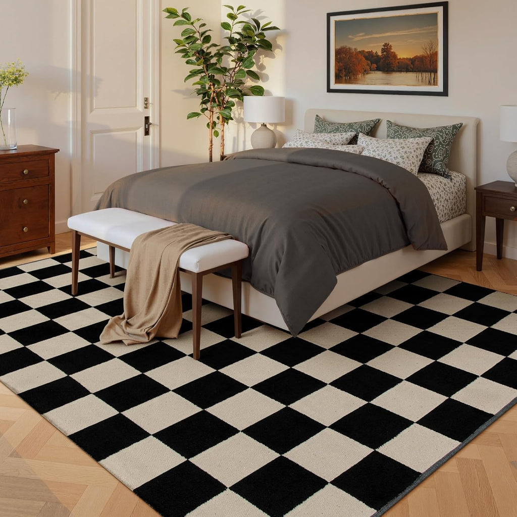 Small 3x5 Checkered Race Car Rug