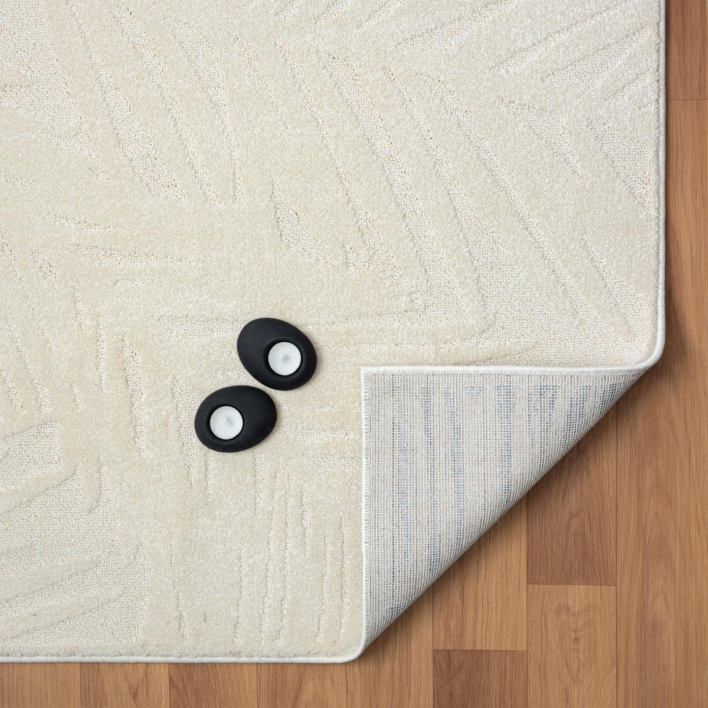 4x5 Cream Floral Palm Leaf Area Rug