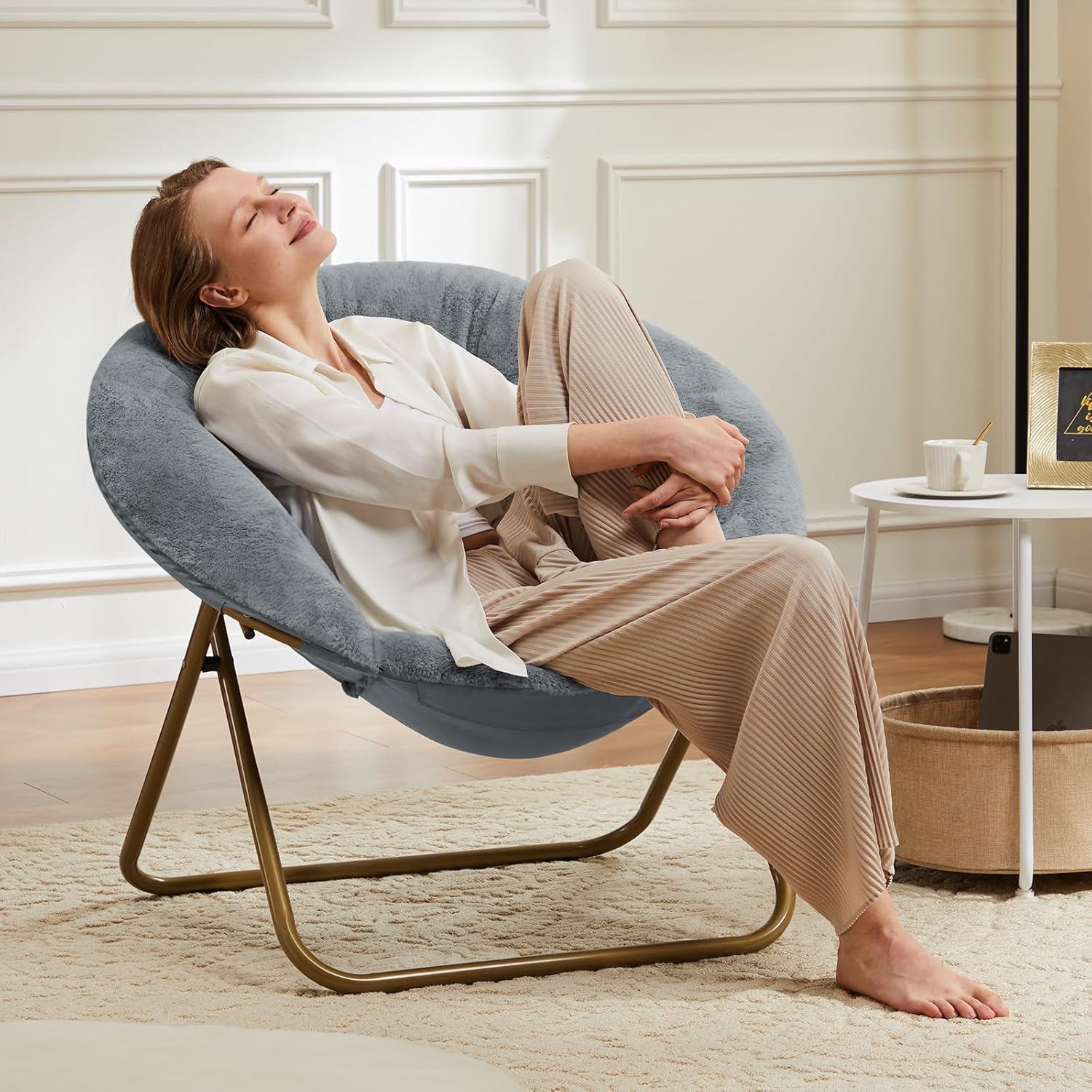 Large Comfy Faux Fur Folding Chair