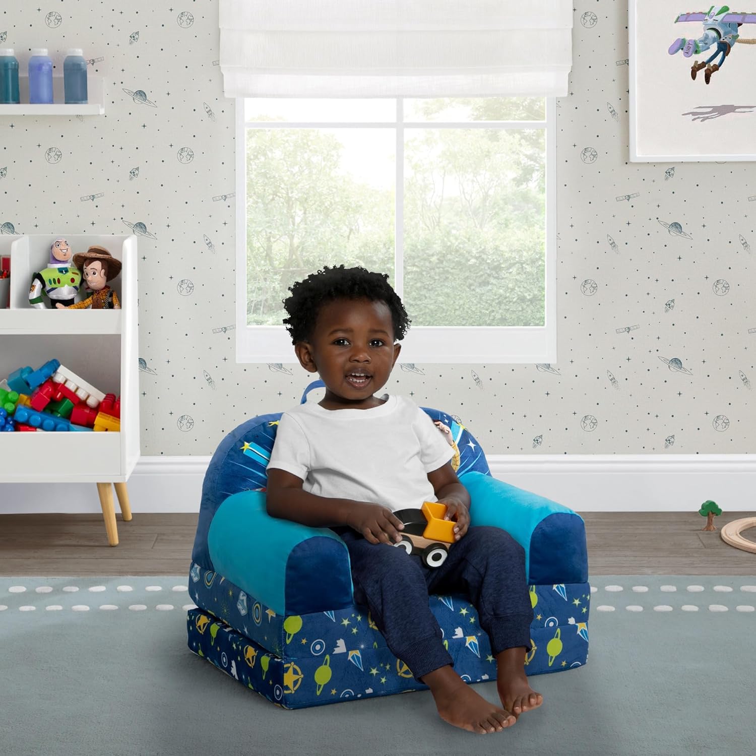 Toy Story Cozee Buddy Flip-Out Kids Chair