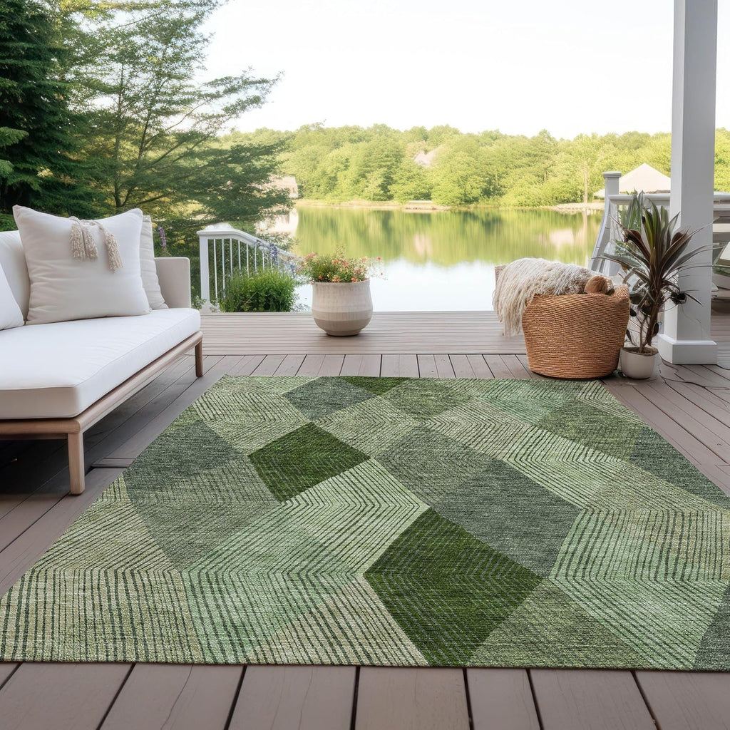 Green Indoor Outdoor Area Rug 2'6"x3'10"