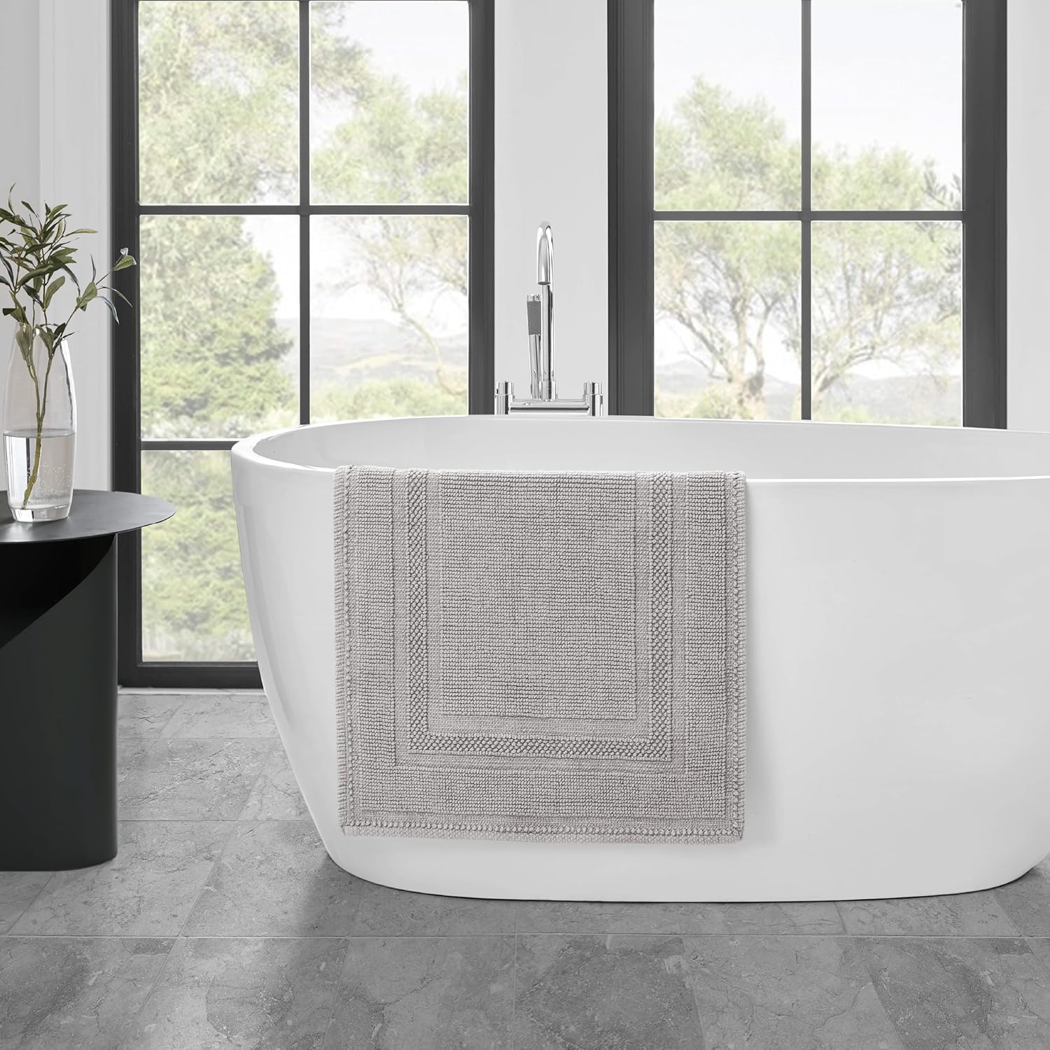 Light Gray Stonewash Bath Rug 21"x34"