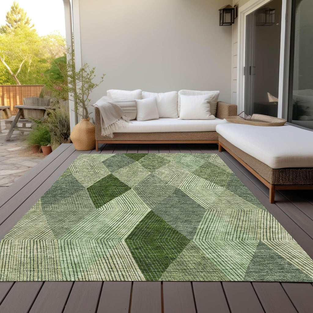 Green Indoor Outdoor Area Rug 2'6"x3'10"
