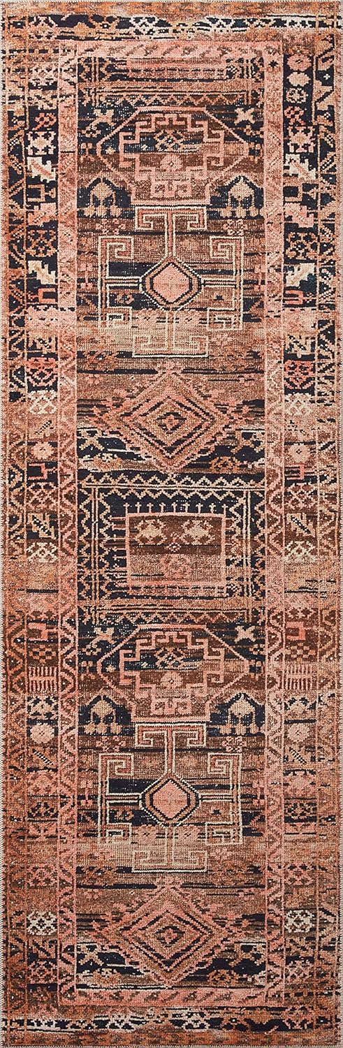 Vintage Inspired Accent Rug 2'3" x 3'9"