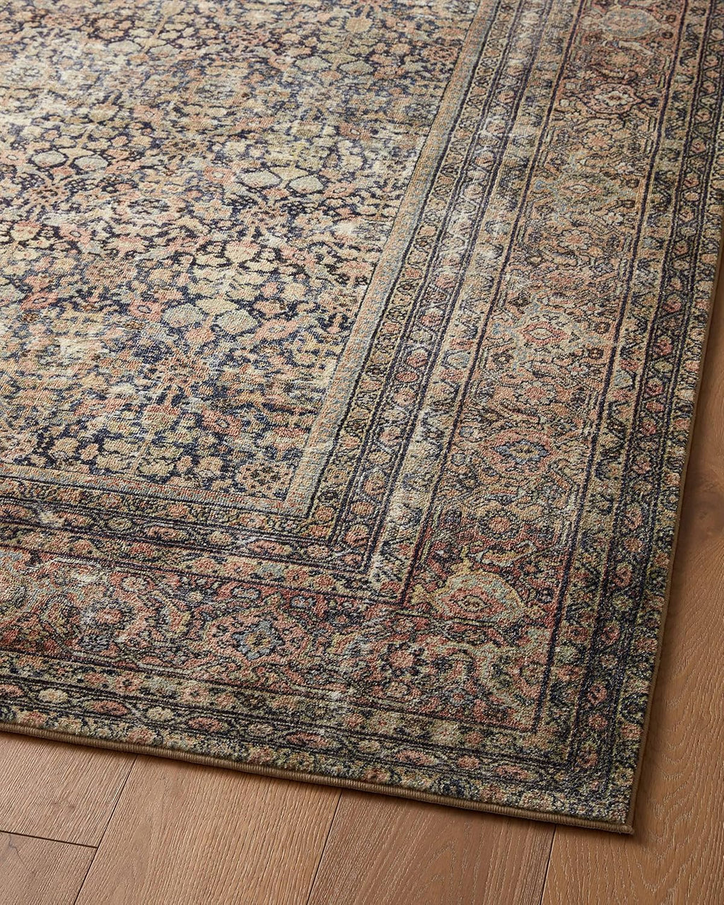 2'x5' Vintage Inspired Accent Rug