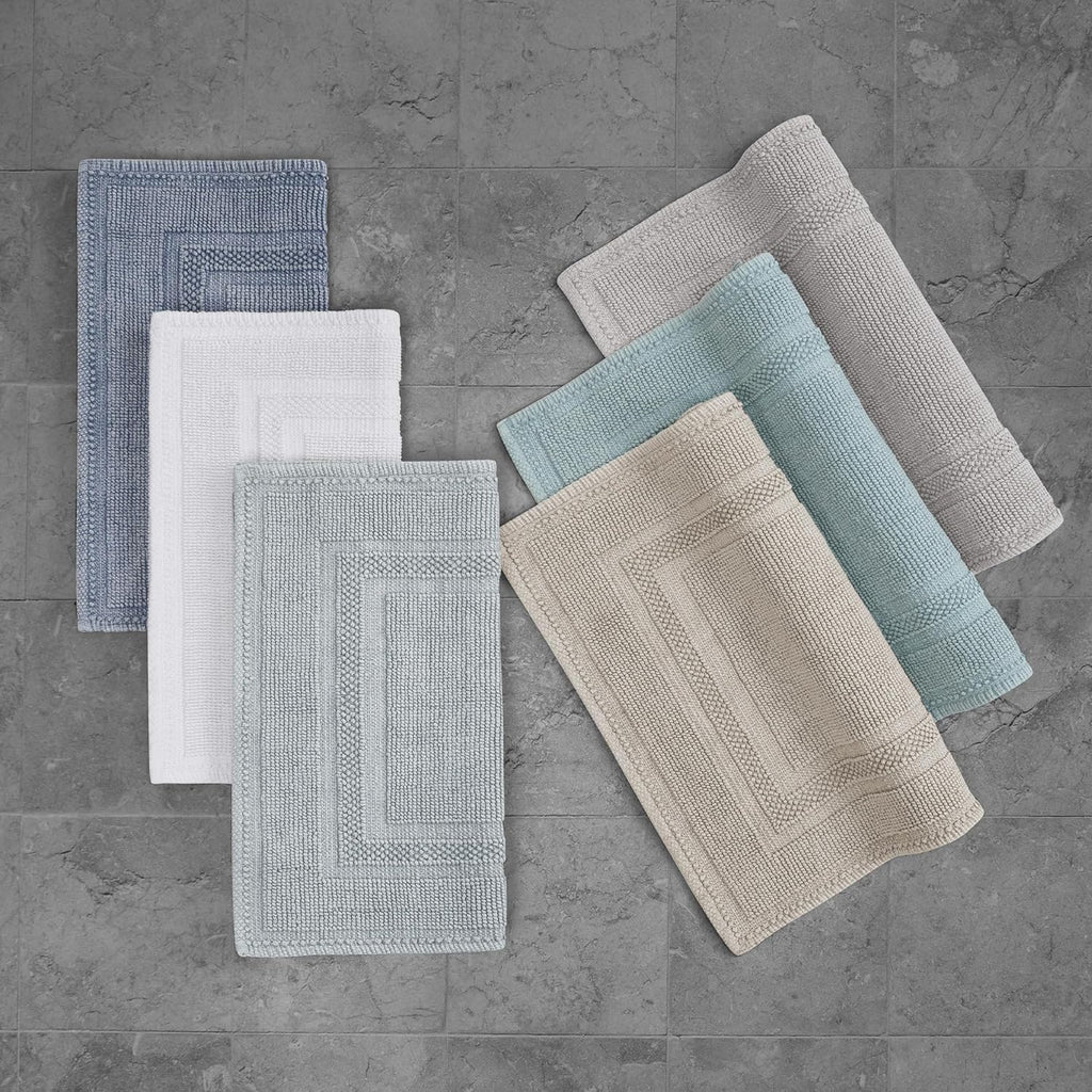 Light Gray Stonewash Bath Rug 21"x34"