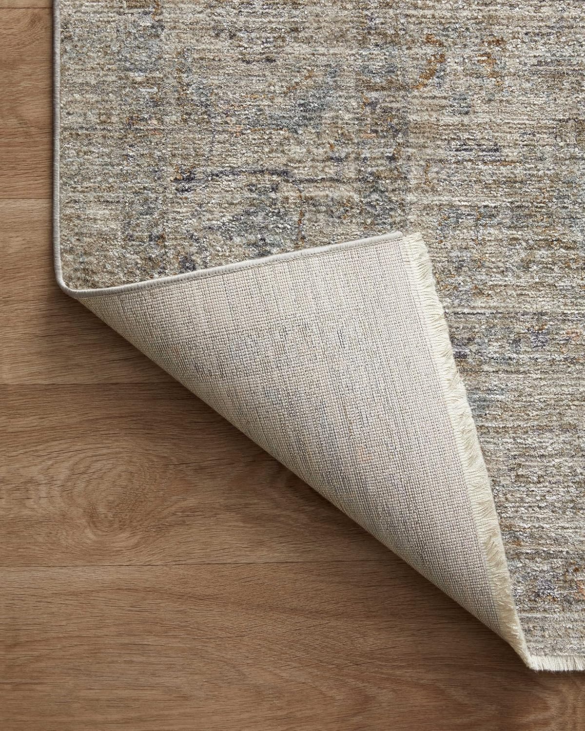 Accent Rug 27" x 46" Beige/Mist