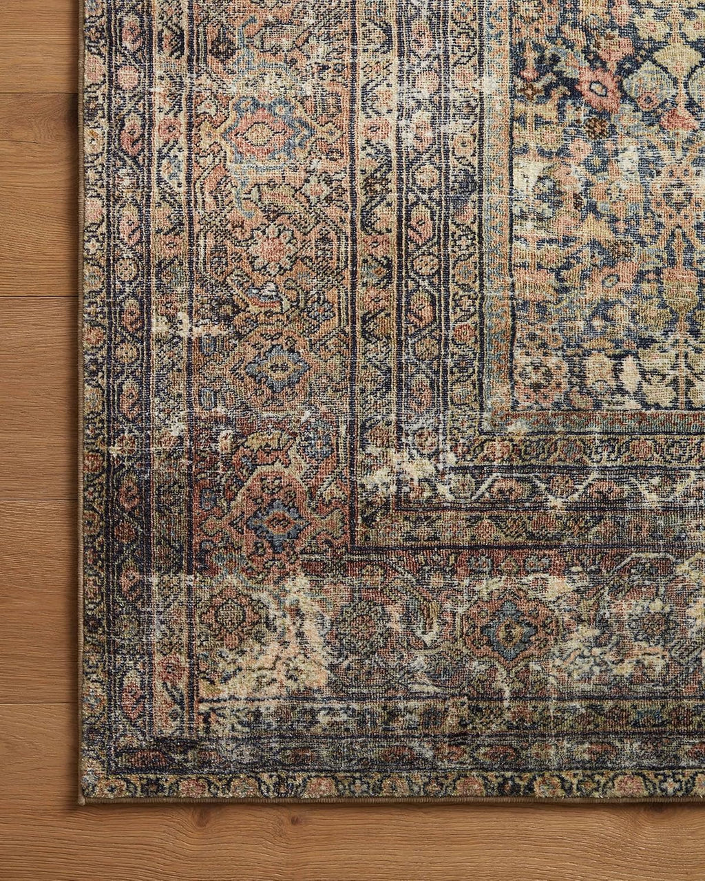 2'x5' Vintage Inspired Accent Rug