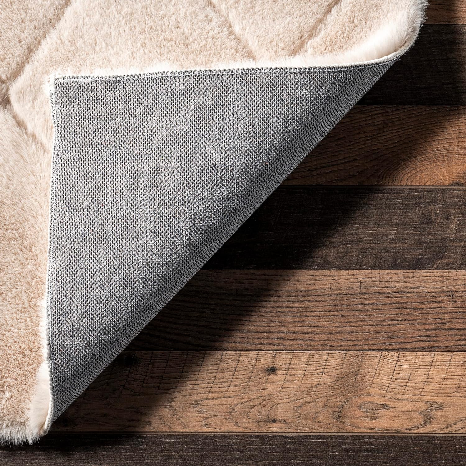 5' x 8' Plush Area Rug - Beige