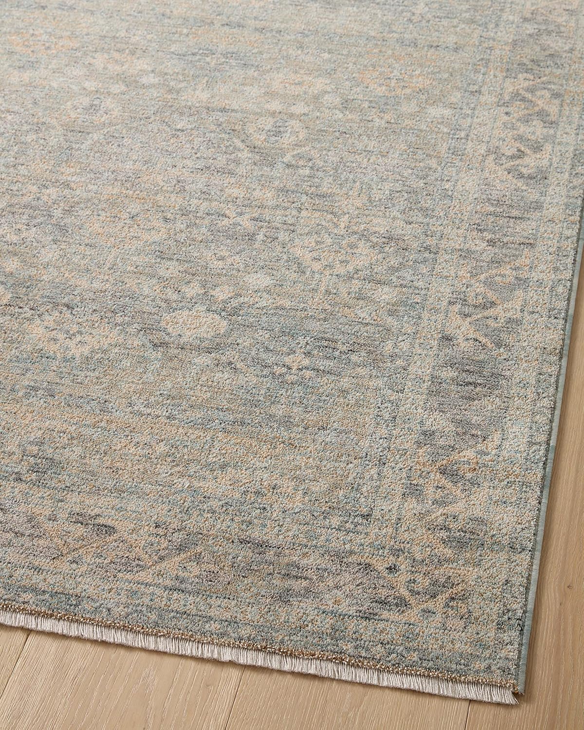 2' x 3' Sky/Beige Accent Rug